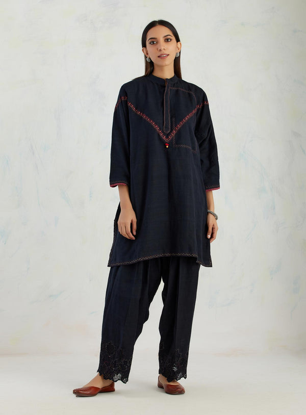 Chinar Black Kurta Set