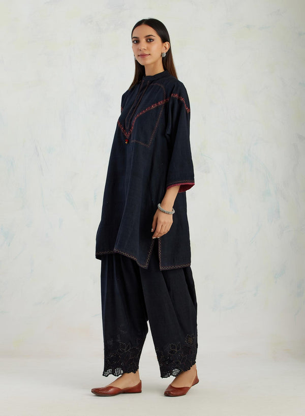 Chinar Black Kurta Set