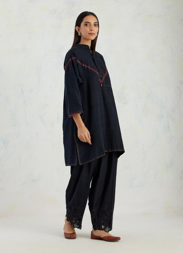 Chinar Black Kurta Set