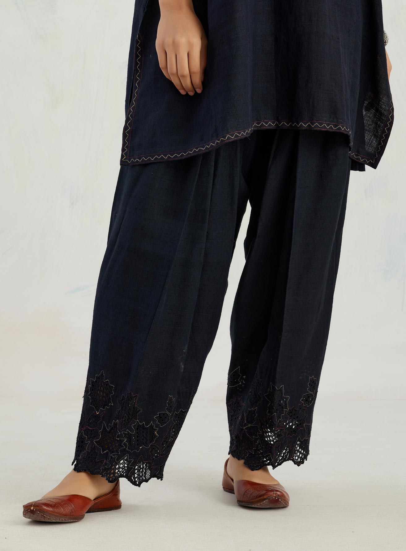 Chinar Black Kurta Set