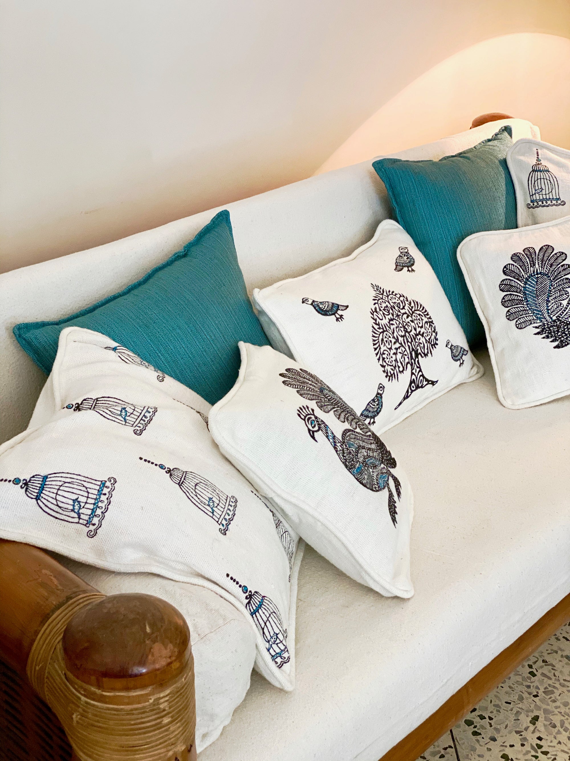 Off White Cushion Cover Set