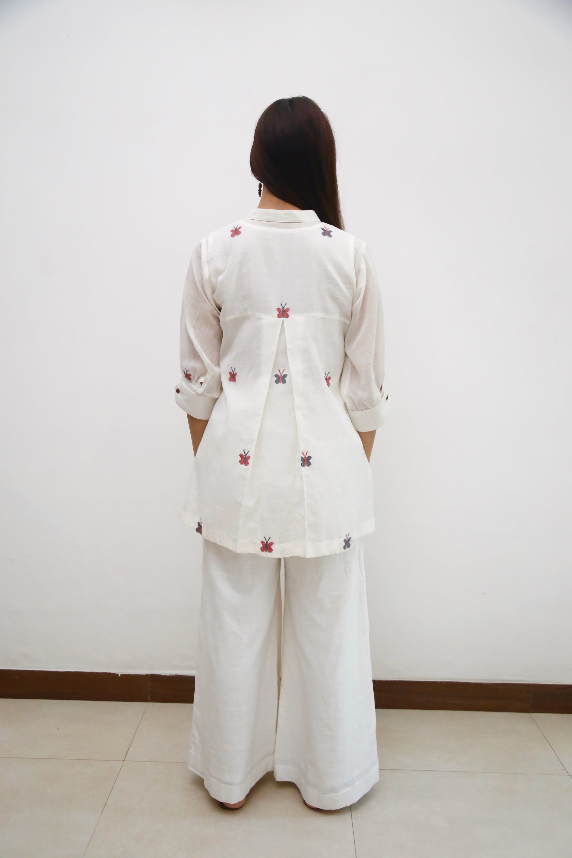 Off White Garden Top