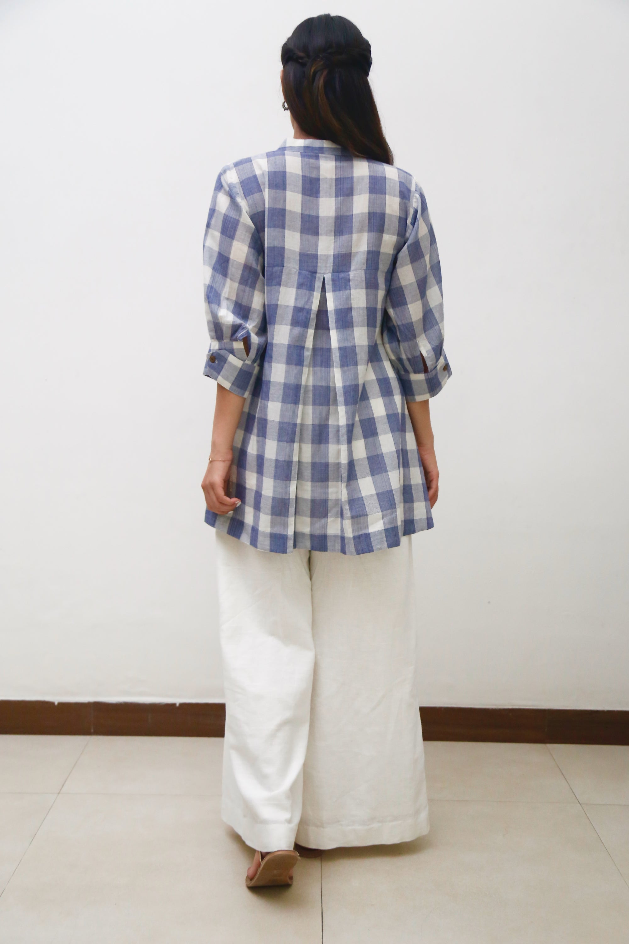 Off White Comfy Pleated Flared Pants