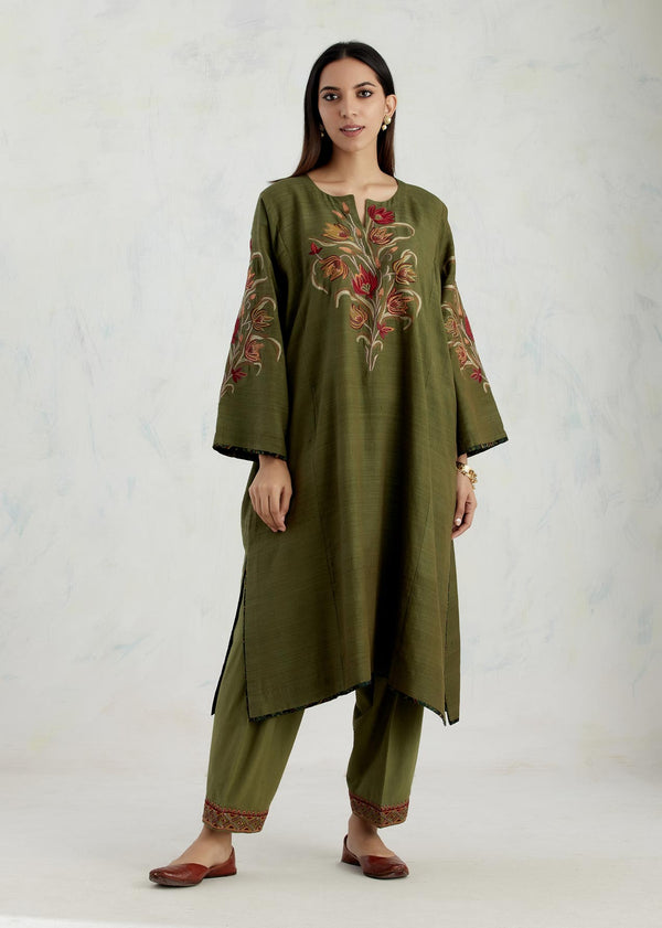 Kashida Phiran Set