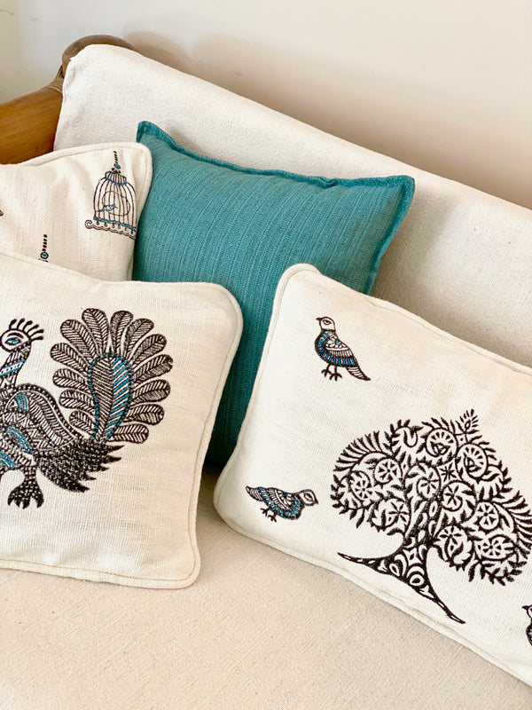 Off White Cushion Cover Set
