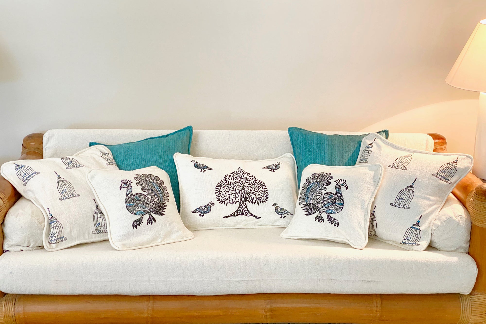 Off White Cushion Cover Set