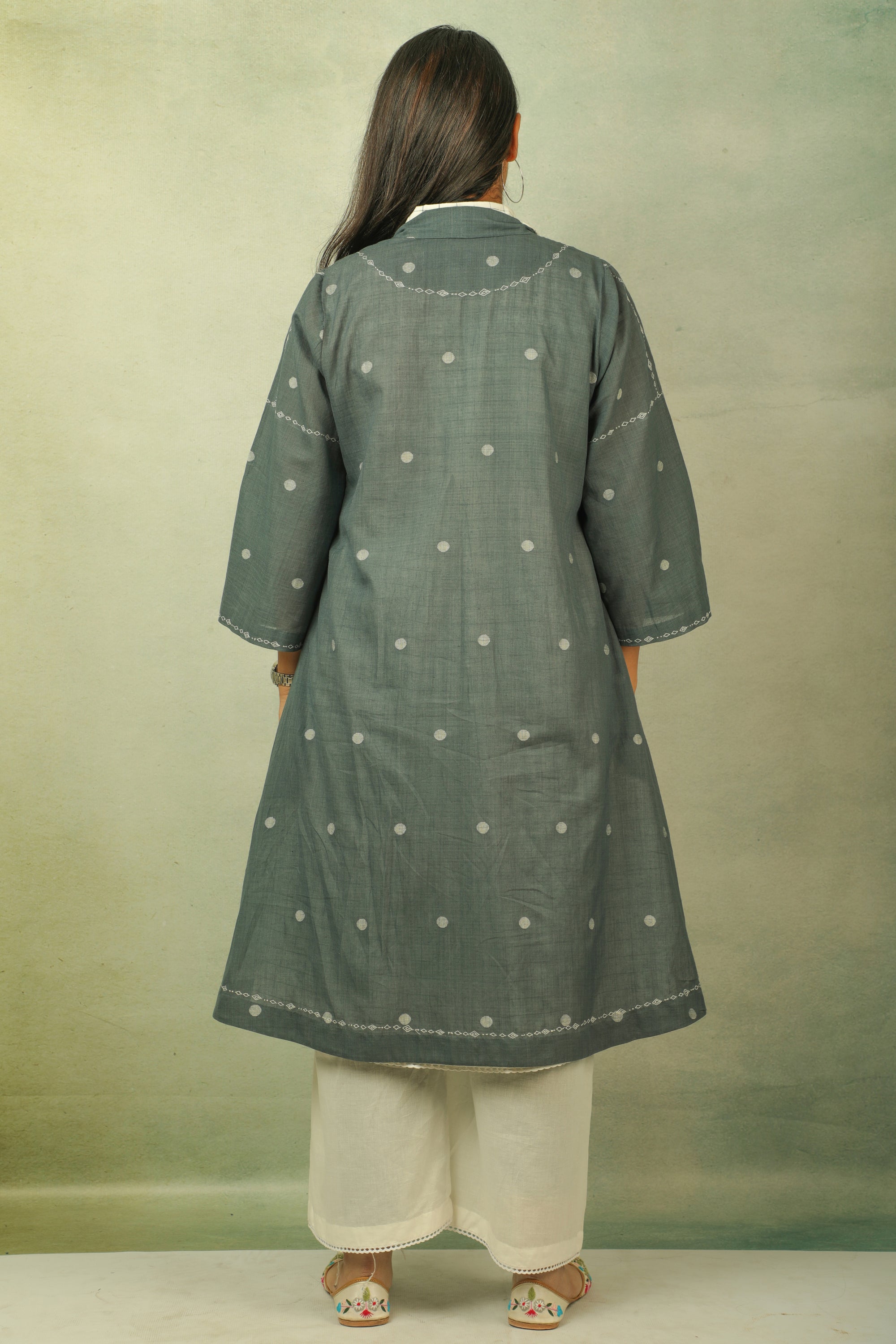 Grey Kimono Dots Overlay