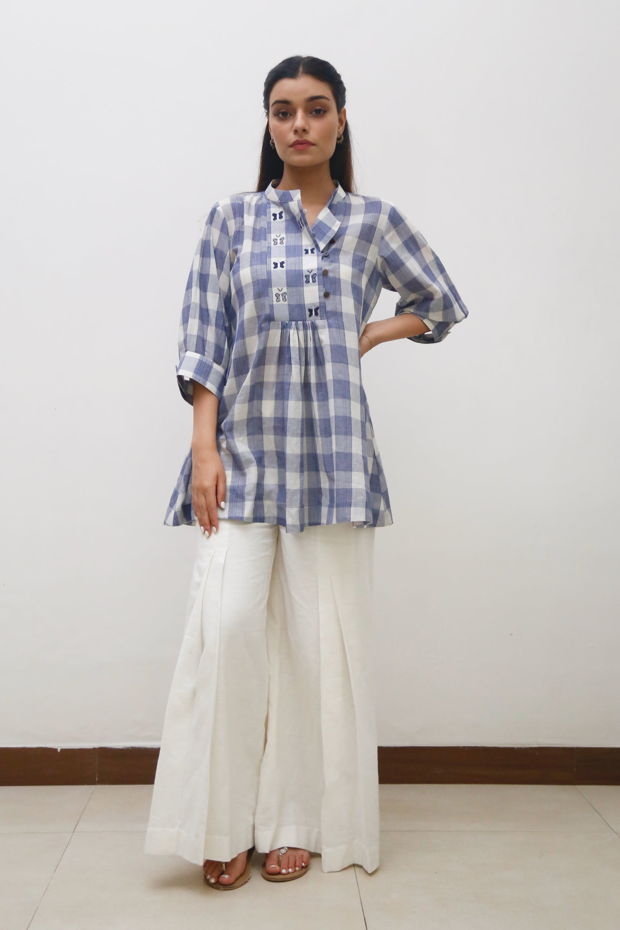 Off White Comfy Pleated Flared Pants