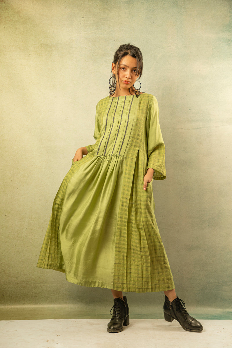 Green Prasine Dress
